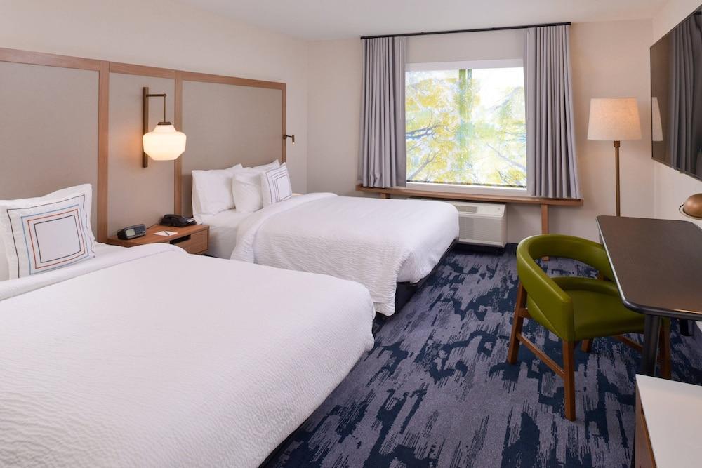 Hotel Fairfield & By Marriott Columbus Grove 3*