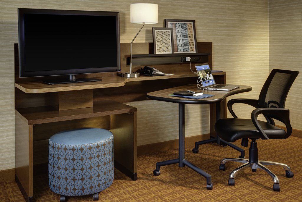 Fairfield & By Marriott Columbus Grove Hotel 3*